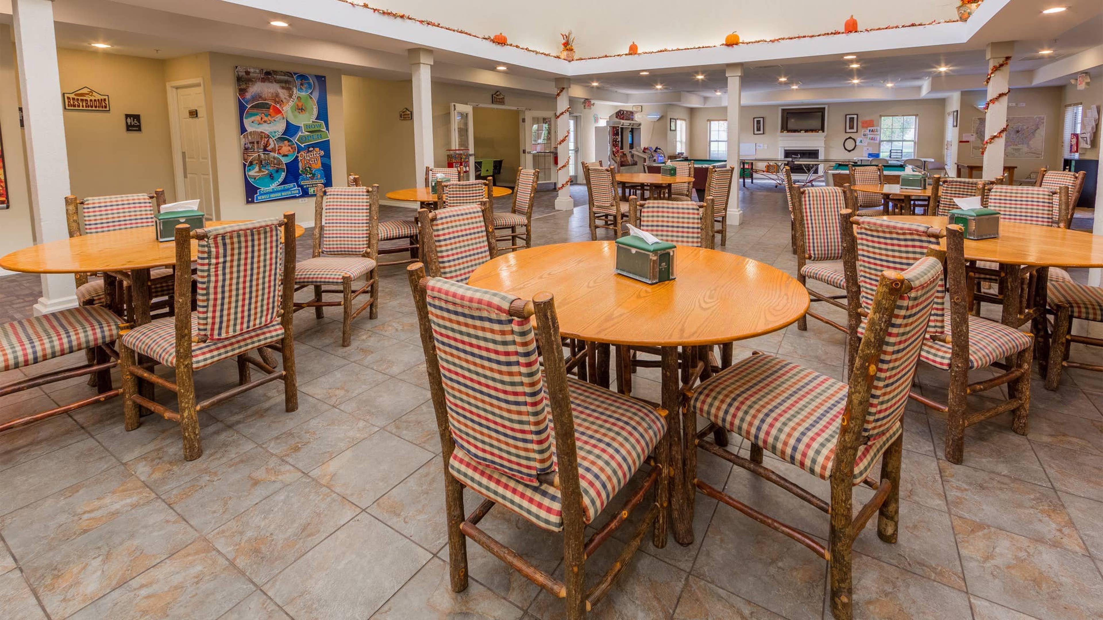 Holiday Inn Club Vacations Fox River Resort At Sheridan Екстериор снимка
