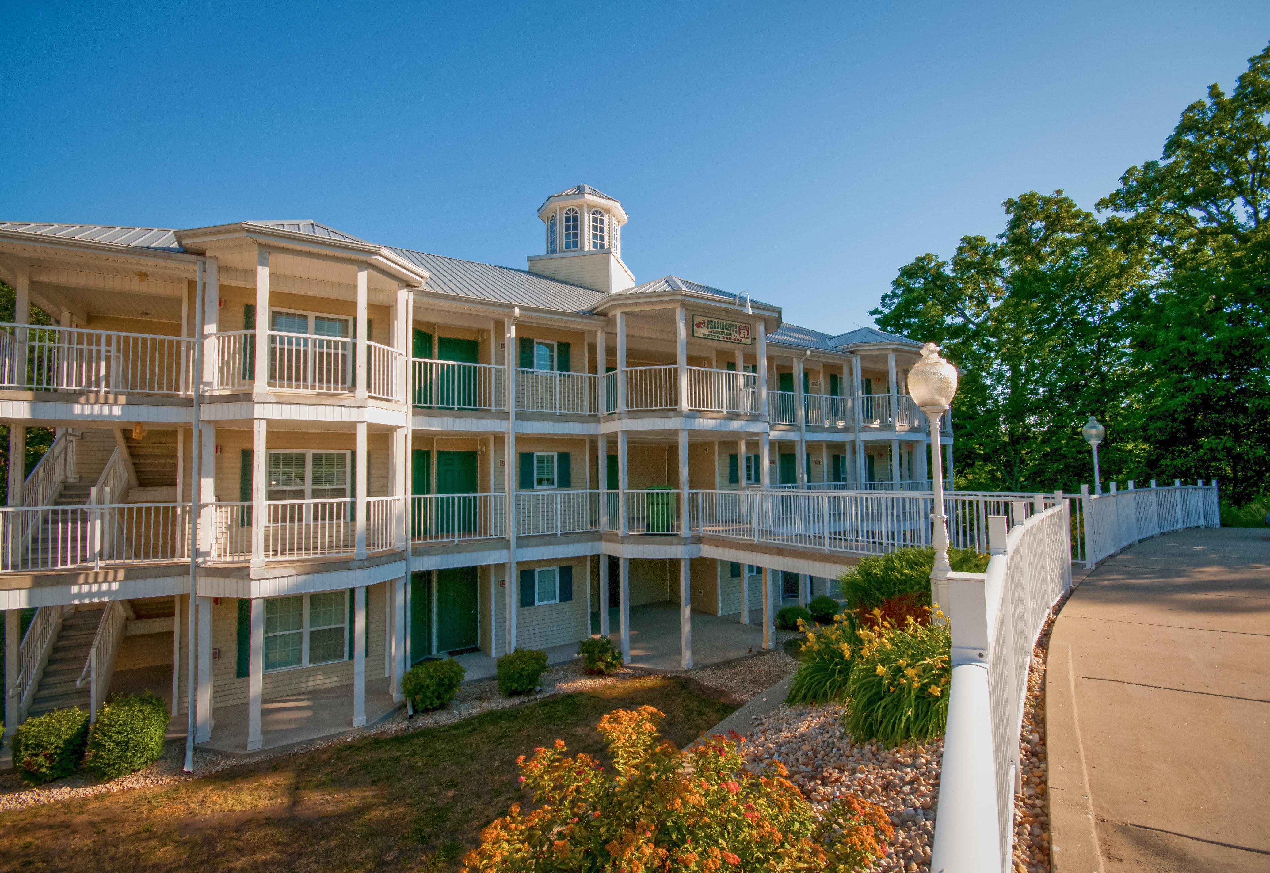Holiday Inn Club Vacations Fox River Resort At Sheridan Екстериор снимка