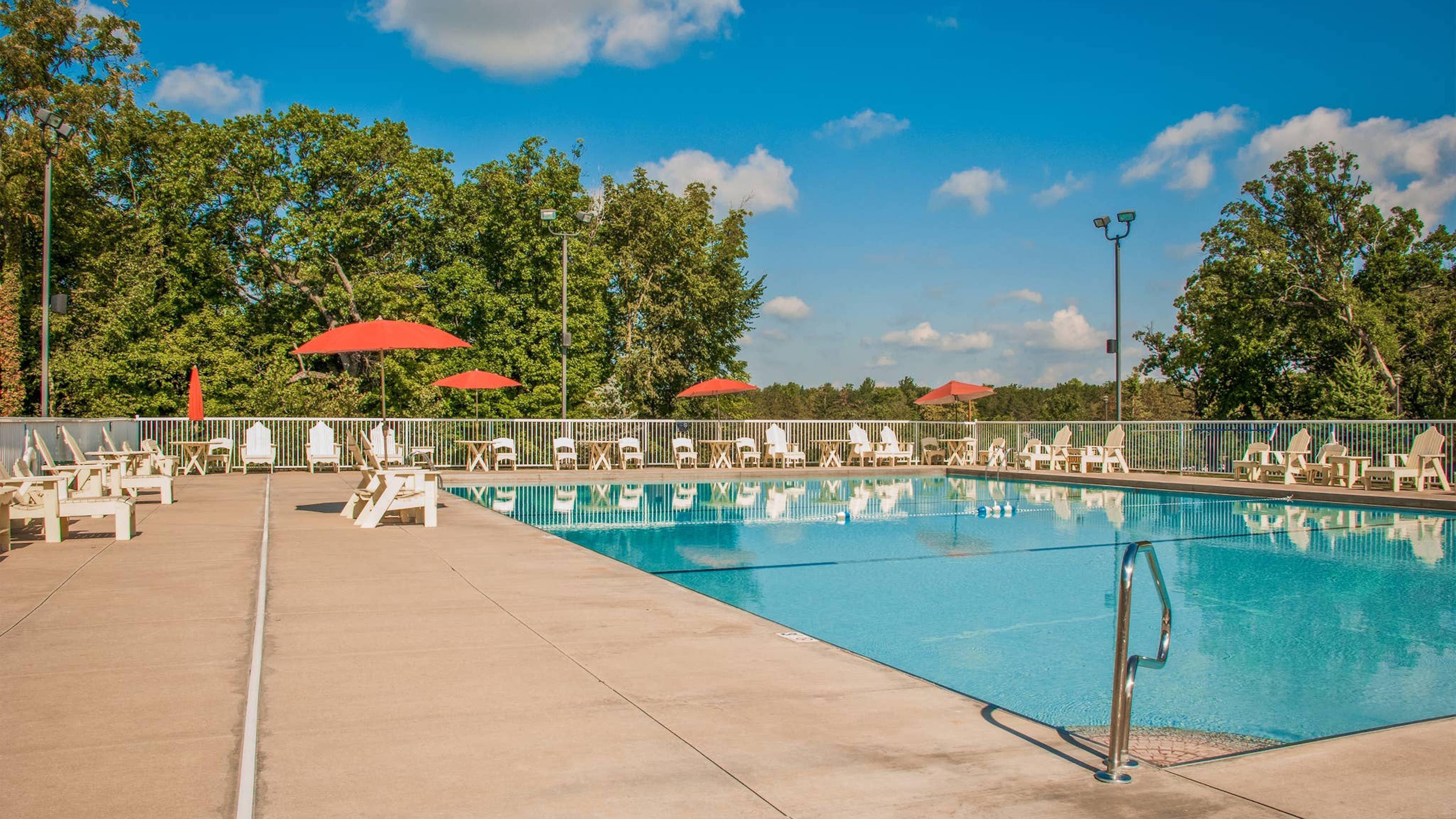 Holiday Inn Club Vacations Fox River Resort At Sheridan Екстериор снимка