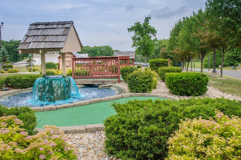 Holiday Inn Club Vacations Fox River Resort At Sheridan Екстериор снимка